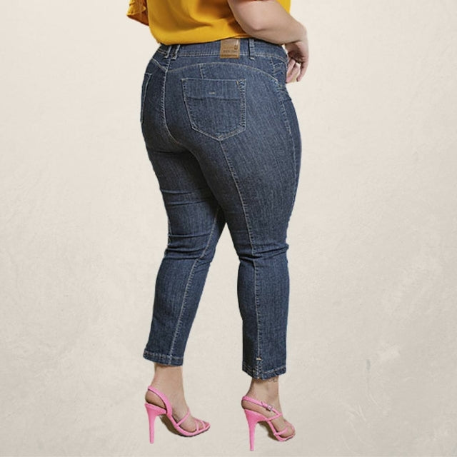Calça Cigarrete Plus Size Jeans Escuro Tamanho 50